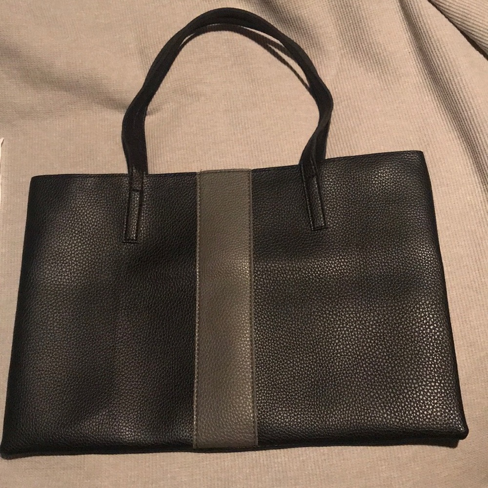 Vince Camuto tote bag